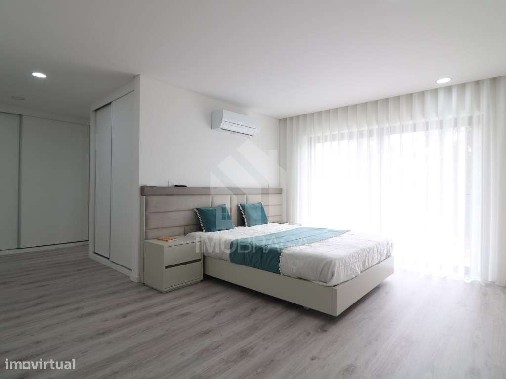 Venda Moradia Banda T3, em Esporões, Braga-24