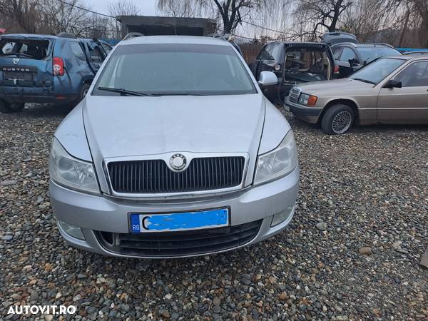 Dezmembram Skoda Octavia II Facelift 2010 1.6 TDI - 1