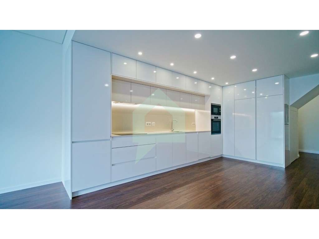 Moradia totalmente remodelada, com 3 quartos, na cidade de Barcelos.-13