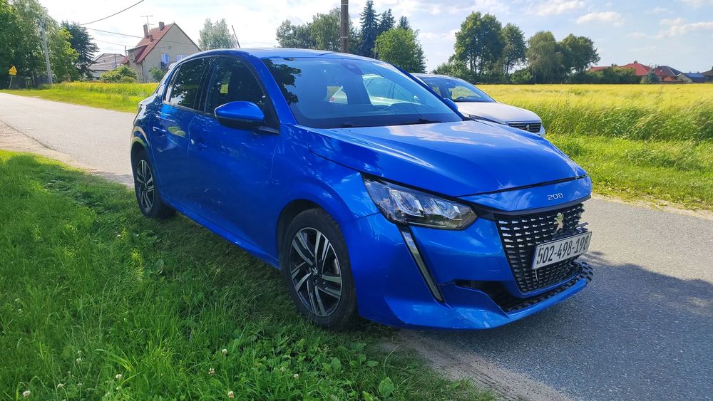 Peugeot 208 II PureTech 100 EAT8 Allure 2021