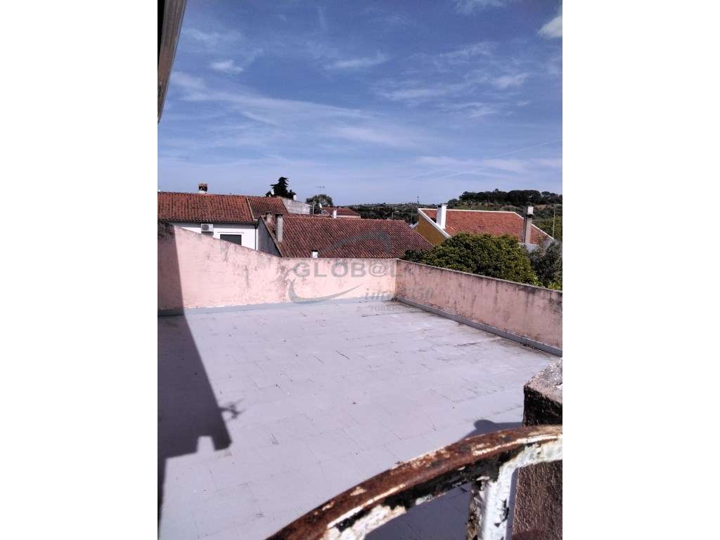 Duas Moradias com Terreno na Ribeira Branca - Natureza, Privacidade...-27