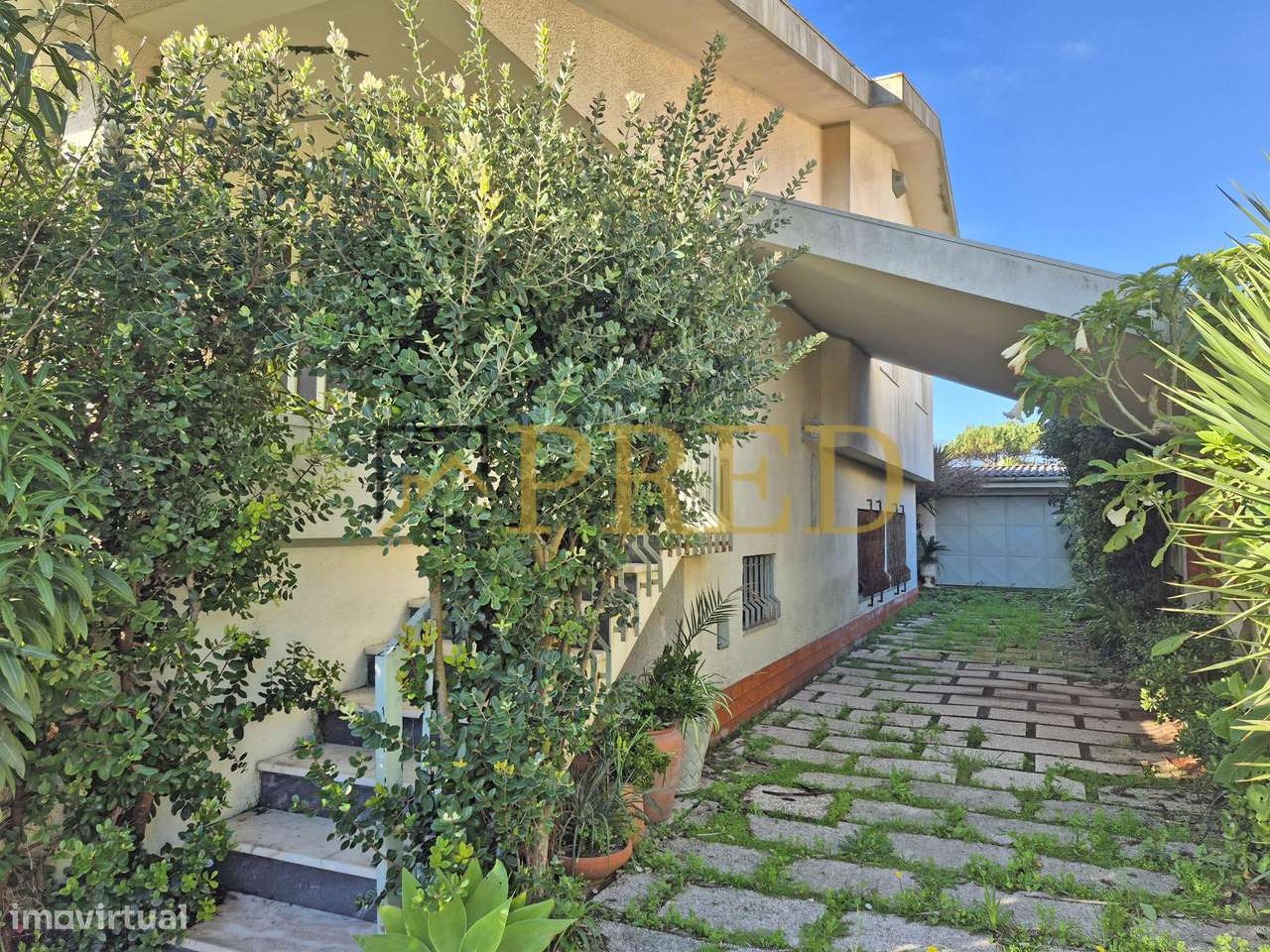 Moradia V3+1, junto à praia de Vila Chã-3