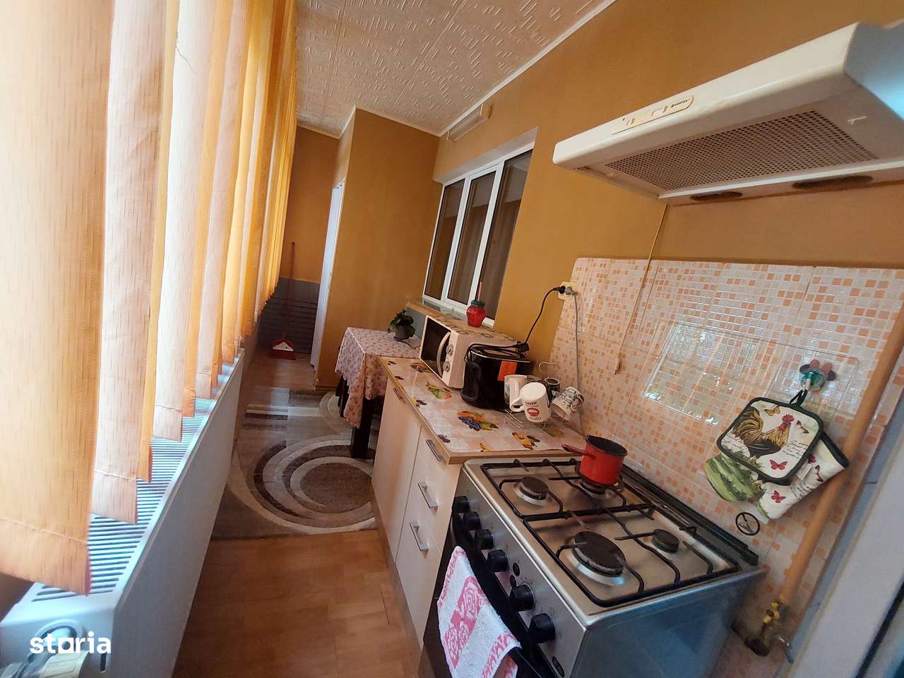 Vindem Apartament 2 camere Robea  mobilat si utilat cu Balcon mare-7
