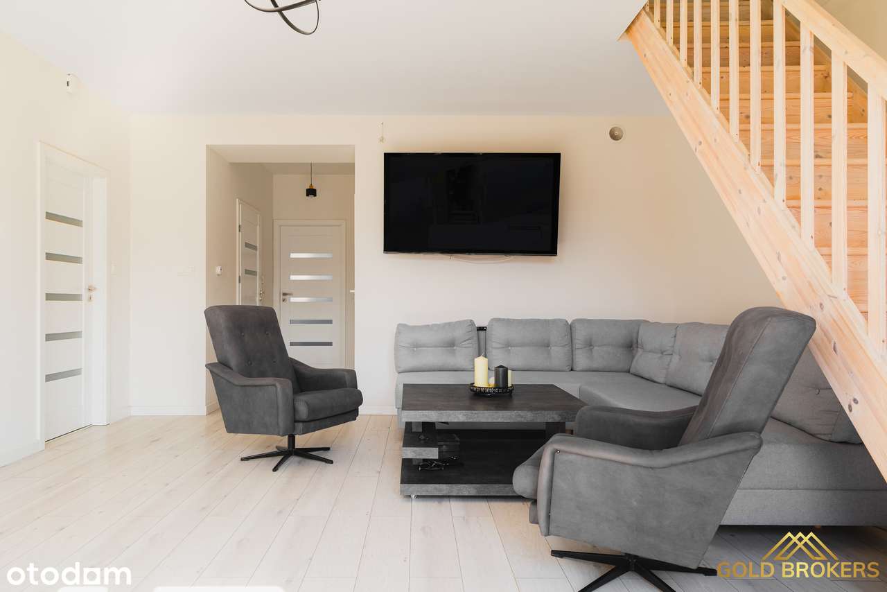 Komfortowe mieszkanie, 124 m² z balkonem i parkingiem-4