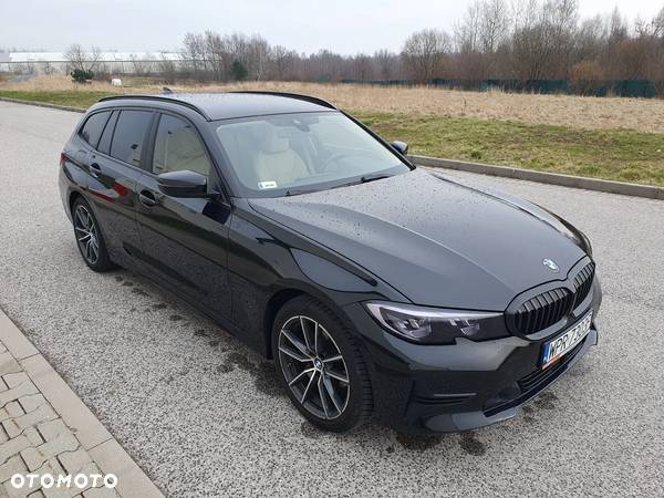 BMW Seria 3 320i Sport Line - 7