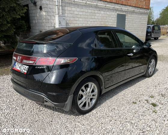 Honda Civic 1.8 Executive - 5