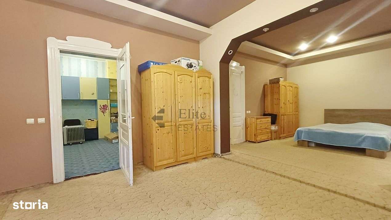 Casa cu 6 camere de vanzare in Rogerius/Stadion - Imagine principală: 4/20