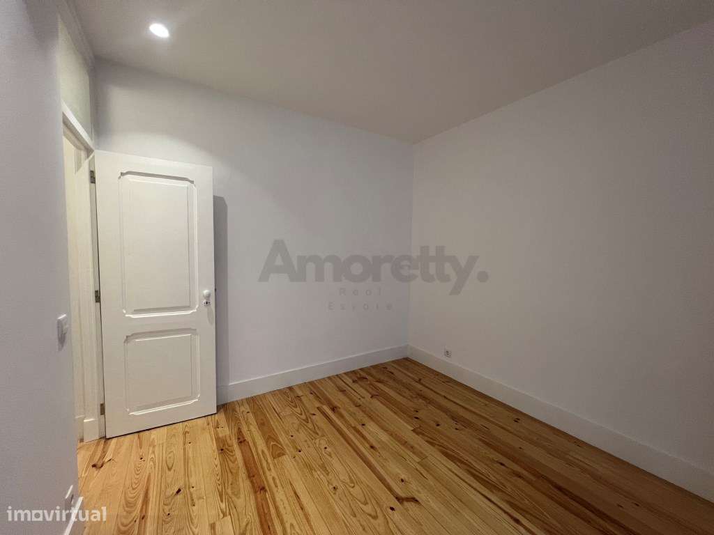 T2 Renovado em Pleno Coração de Arroios-19