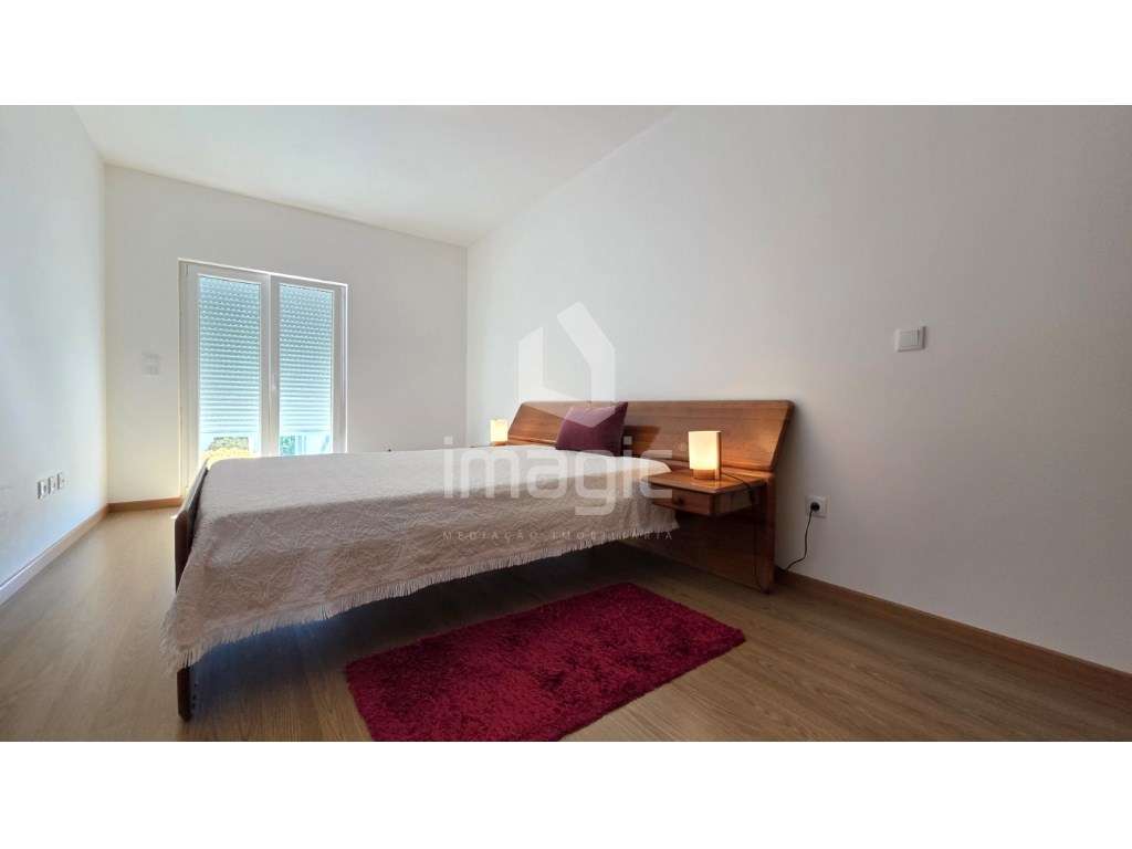 Apartamento T3 Duplex, com duas salas, usado na Malveira-20