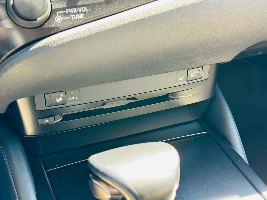 Lexus Seria ES 300h Luxury Line - 17
