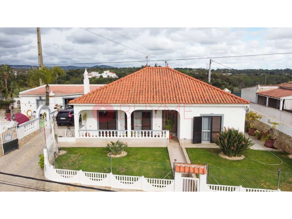 Moradia T3 térrea com piscina - Grande imagem: 5/24