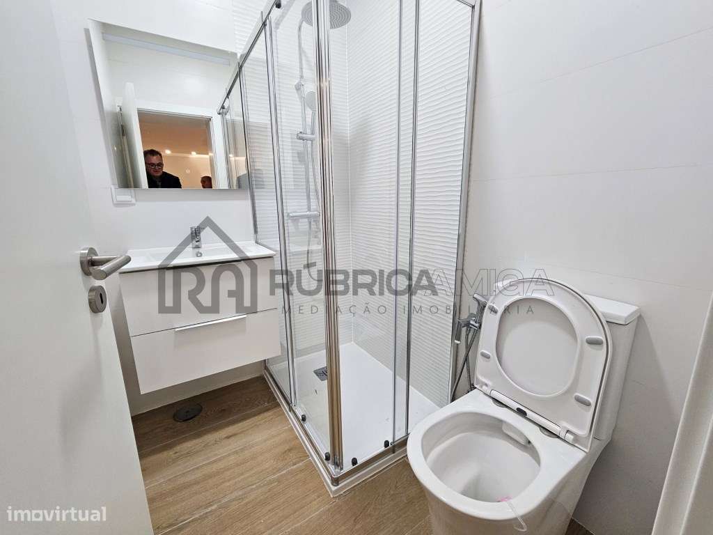 Moradia recuperada com garagem em Loulé-16