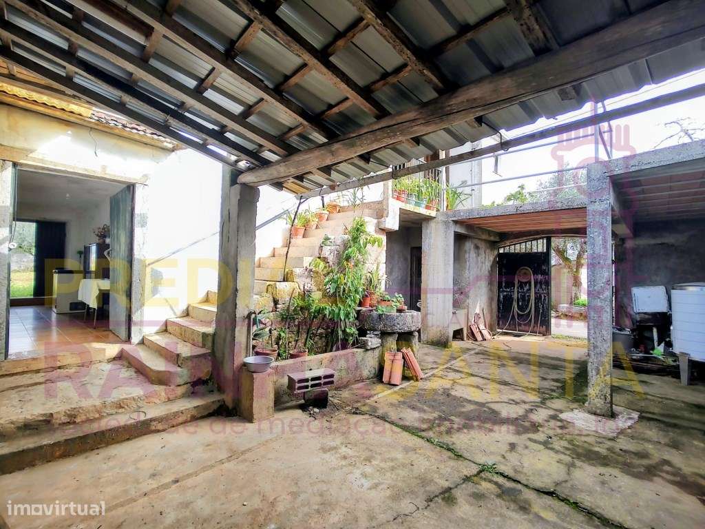 Moradia M2 em pedra; c/ terreno- Pronta a habitar - Penela-18