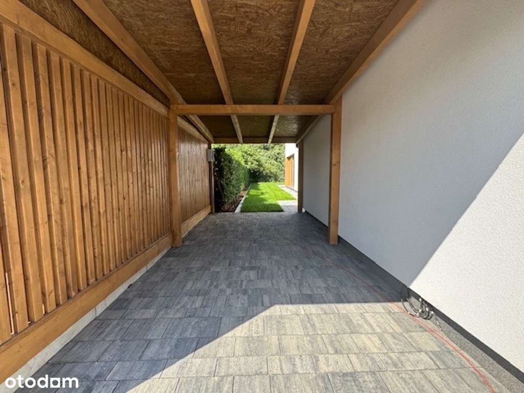 Dom z podwójną ścianą, pompa ciepła, trzy łazienki, antresola-4