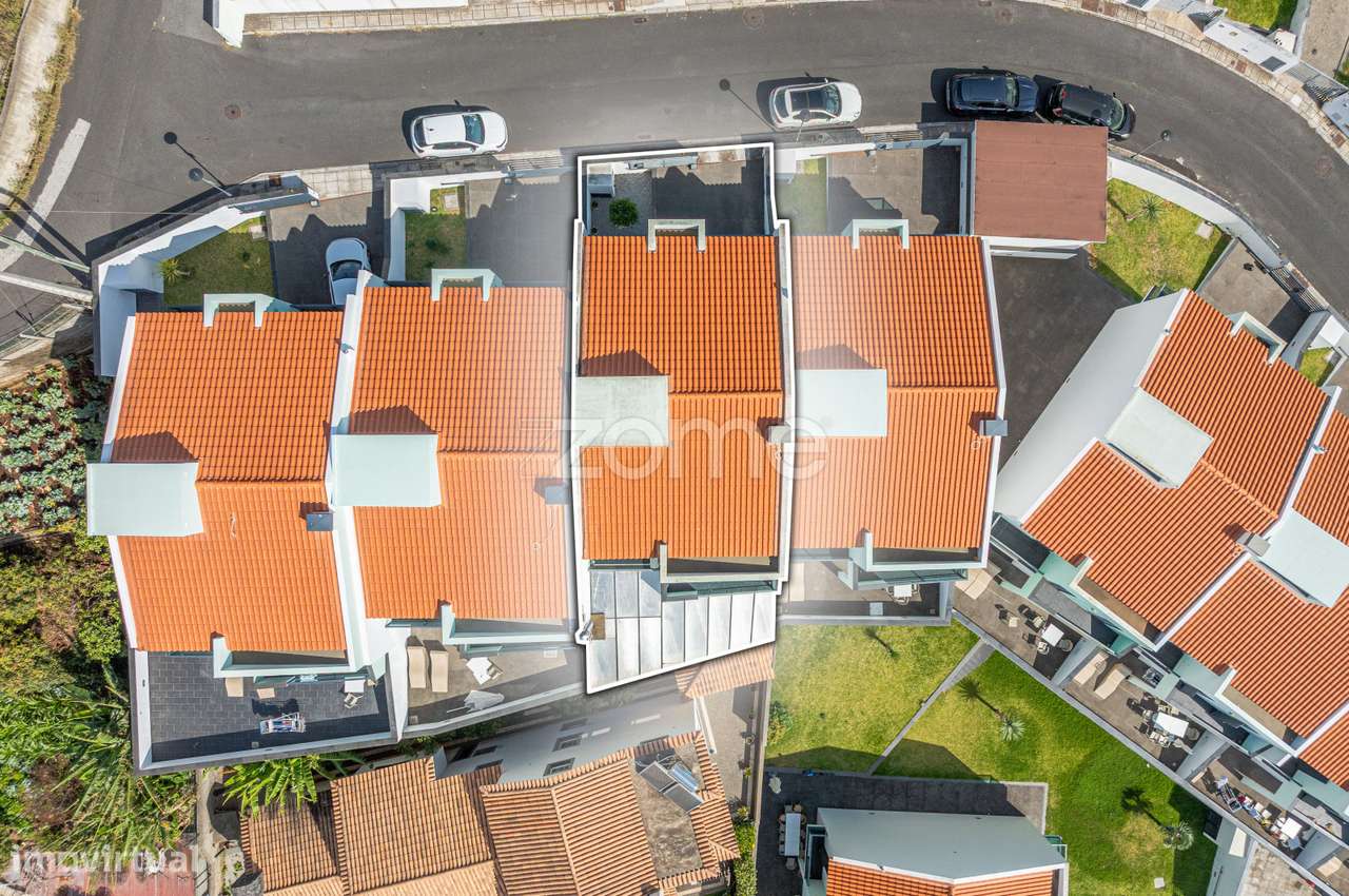 Moradia Banda T4, Caniço – Assomada - Santa Cruz, Madeira-53