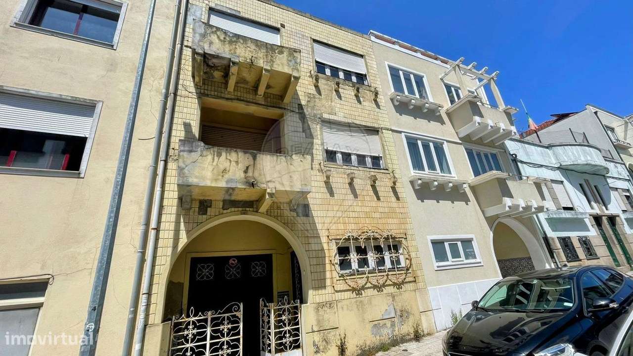 Moradia T4 para venda - Grande imagem: 2/31