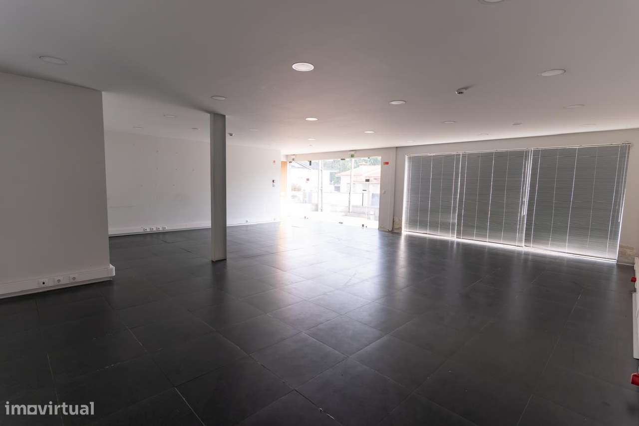 Pavilhão com 2 frações autônomas - Grande imagem: 4/16