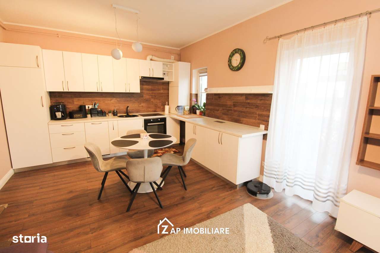 Penthouse la cheie - 3 camere + 2 terase 30 mp –  2 parcări-1