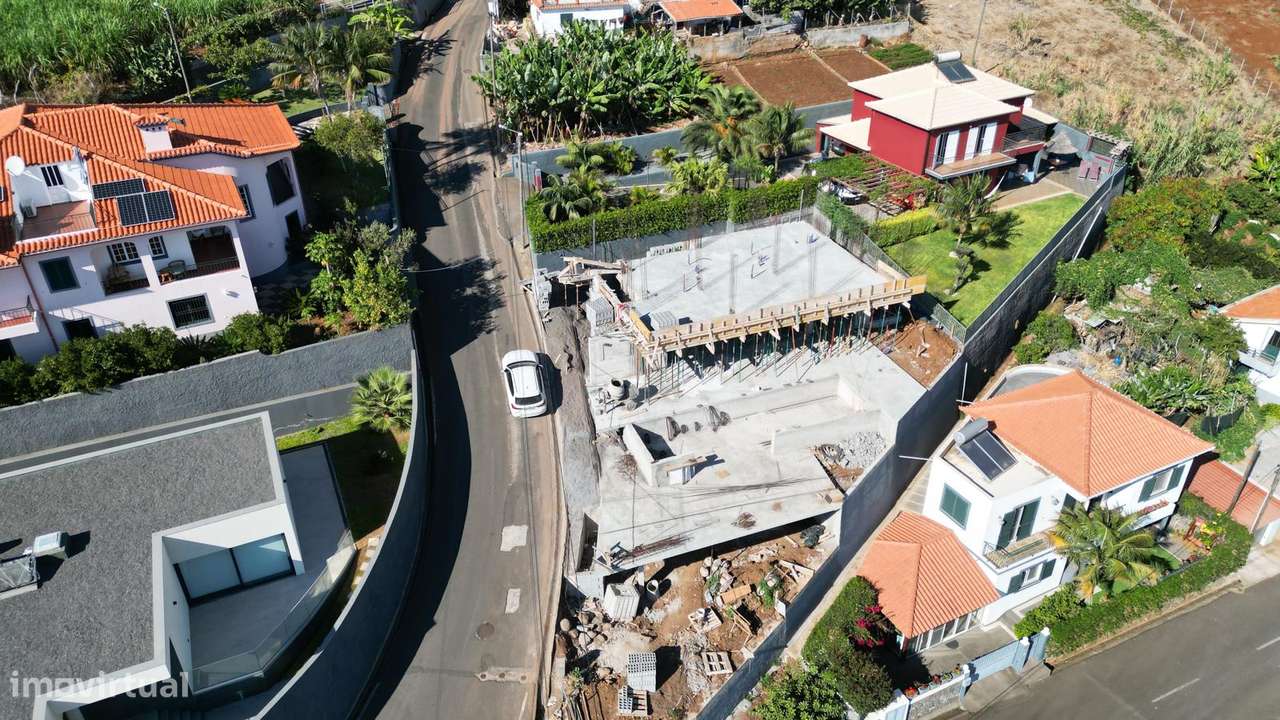Moradia independente à venda no Estreito da Calheta, Caminho dos Reis-18