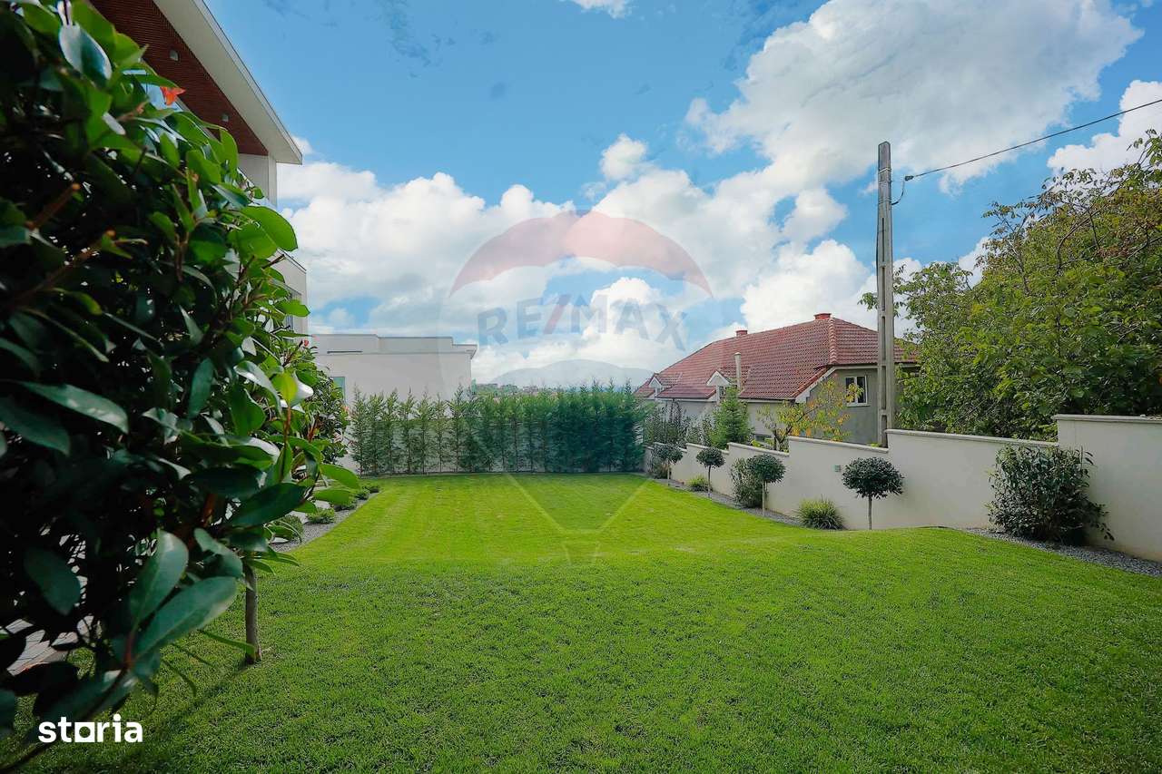 Vilă premium zona dealuri situata pe Str. Caișilor - Imagine principală: 4/20