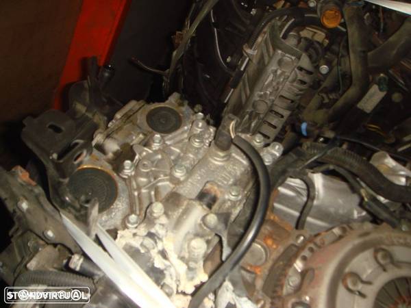 Motor Megane 1.4 Gasolina - 10