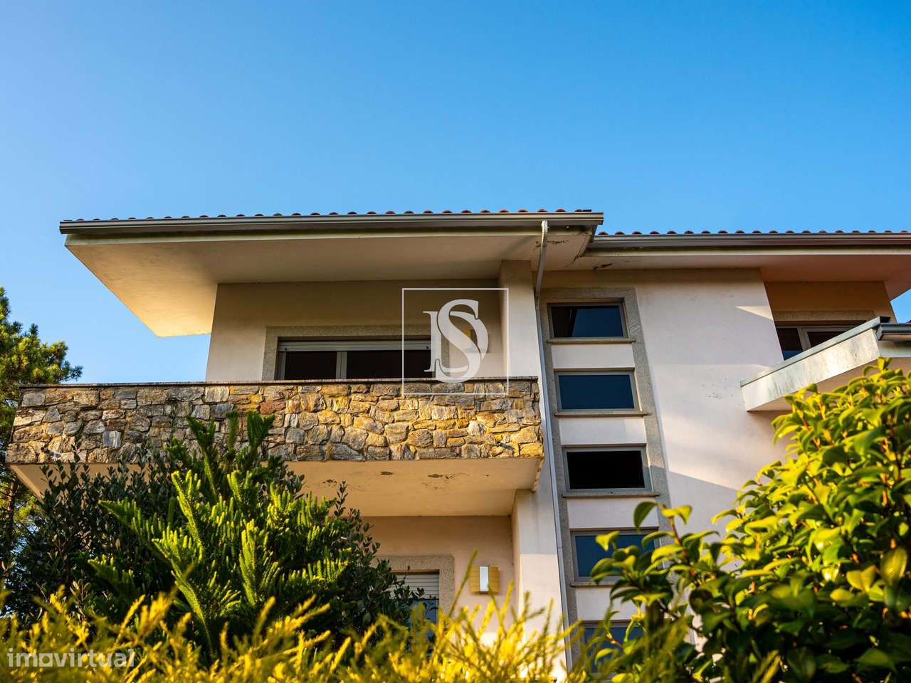 Moradia Isolada T5 em Monção-7