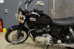 Triumph Bonneville - 11