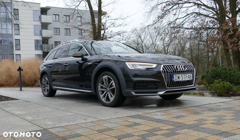 Audi A4 Allroad 2.0 TDI Quattro S tronic - 1