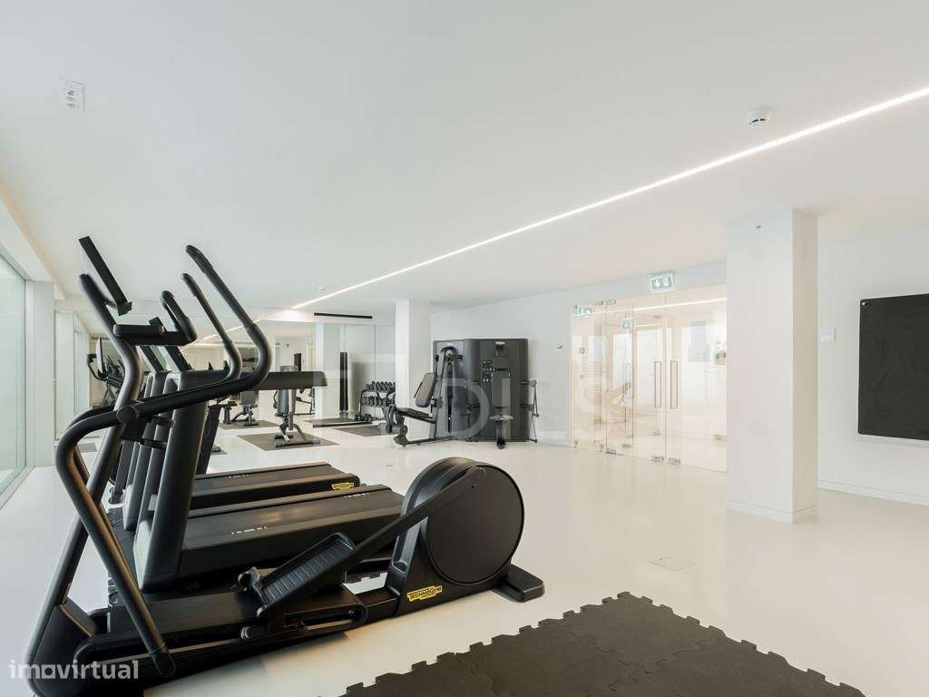 Apartamento T2 na Estrela, Lisboa, com vista rio e garagem-14