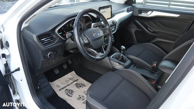 Ford Focus 1.5 EcoBlue Connected - 12