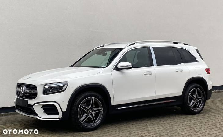 Mercedes-Benz GLB 200 d AMG Line 8G-DCT - 9