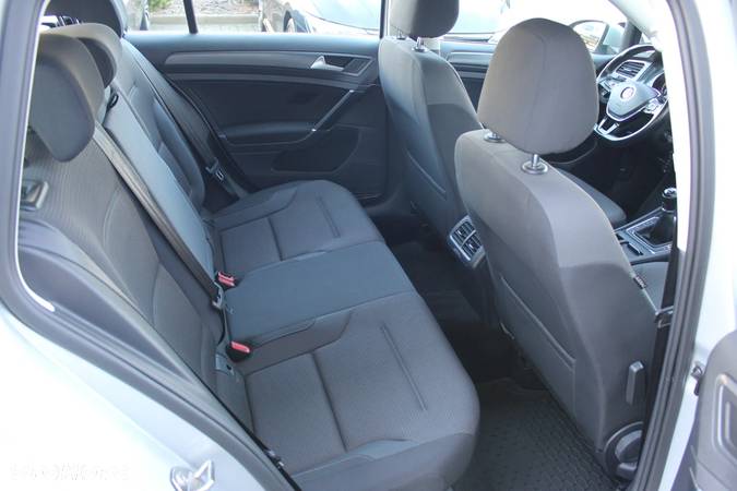 Volkswagen Golf VII 2.0 TDI BMT Comfortline - 6