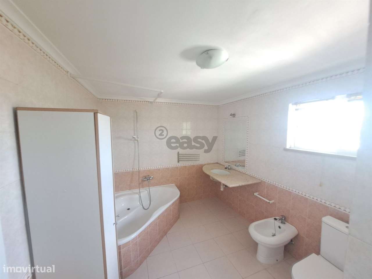 Apartamento T4 Duplex - Avenida de Fitares-23