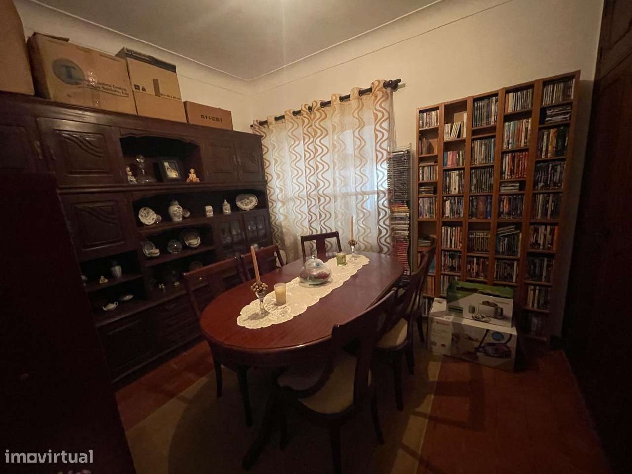 Moradia T5 com 2 Cadernetas + 3 Utilizações Independentes | Loures.-8