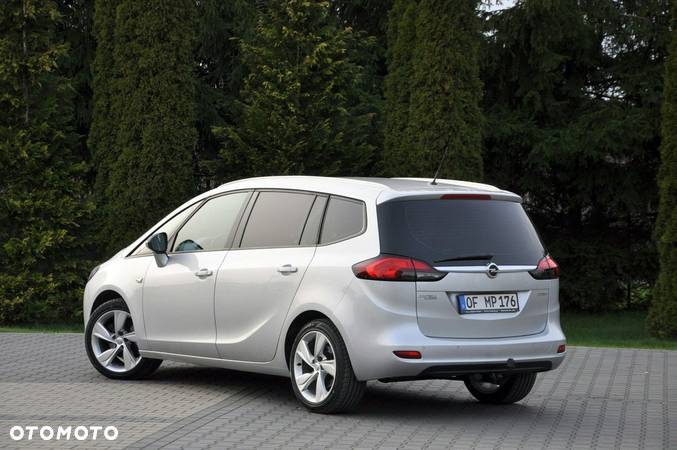 Opel Zafira - 13