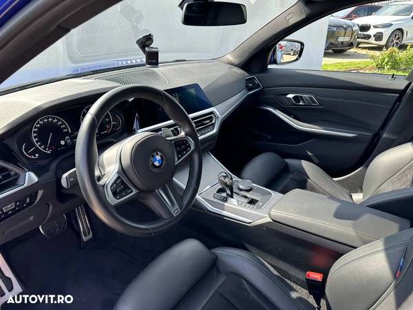 BMW Seria 3 330i AT M Sport - 14