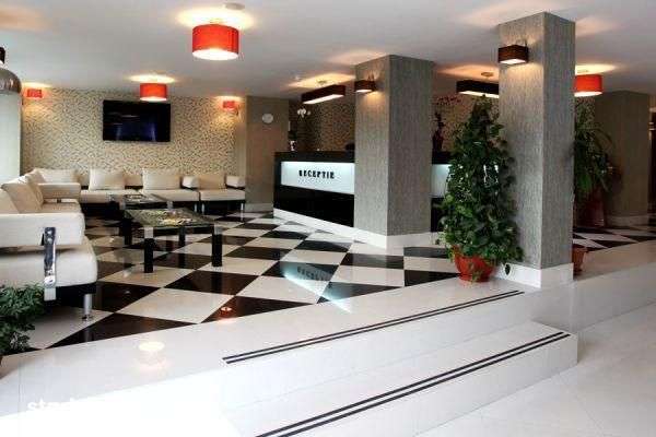 Hotel 4 stele Catedrala Neamului - Imagine principală: 4/6