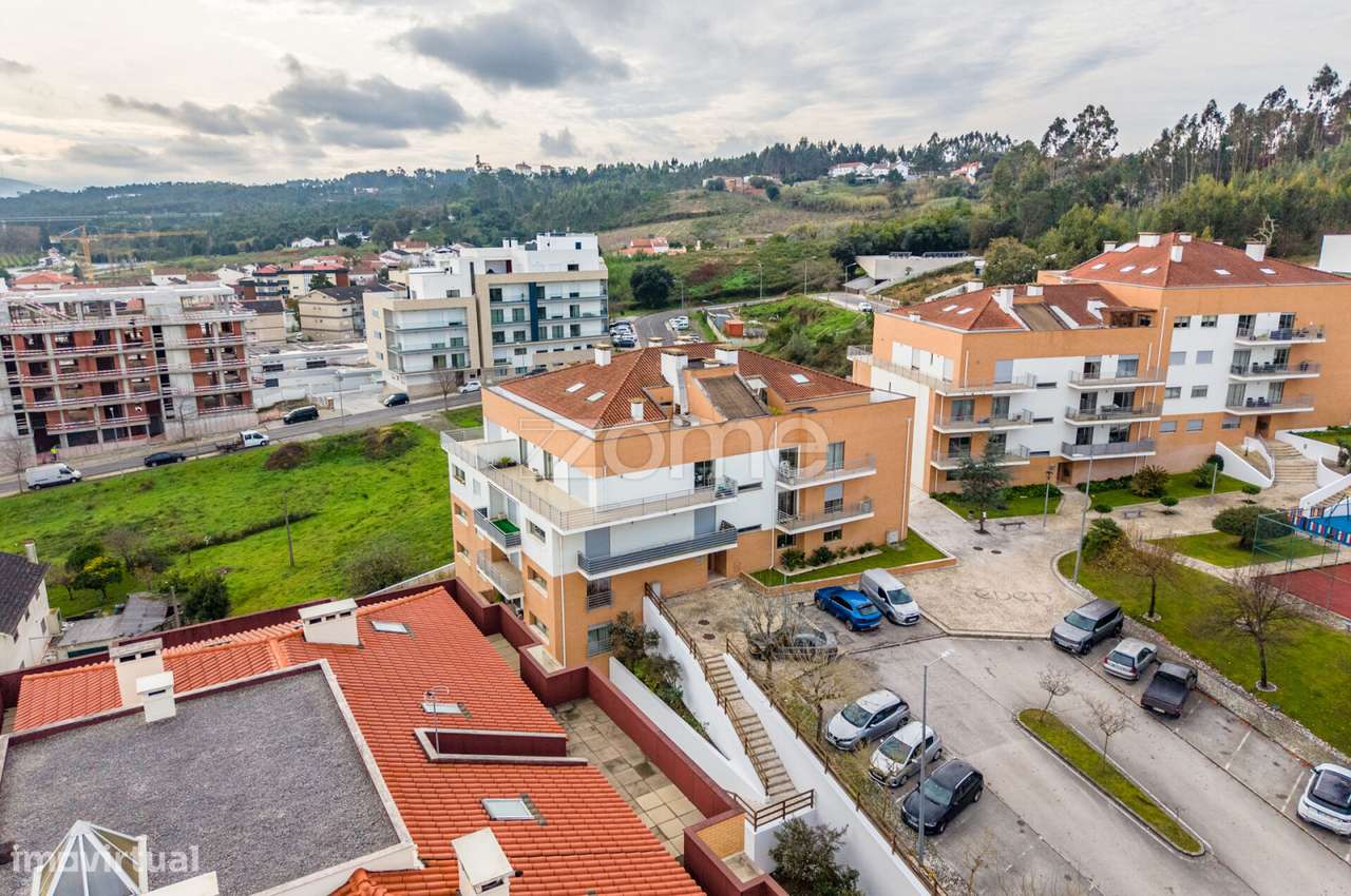 Apartamento T2 no Edifício Eden - Leiria-47