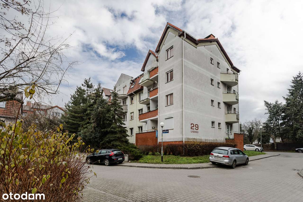 WYJĄTKOWA OKAZJA! Komfortowe 2 pokojowe. Oddzielna kuchnia + Strych!-12