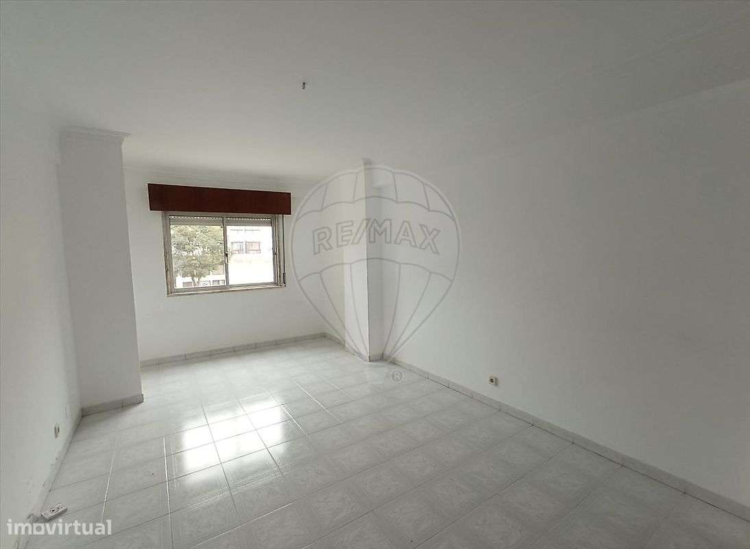 Apartamento T1 para venda - Grande imagem: 3/3