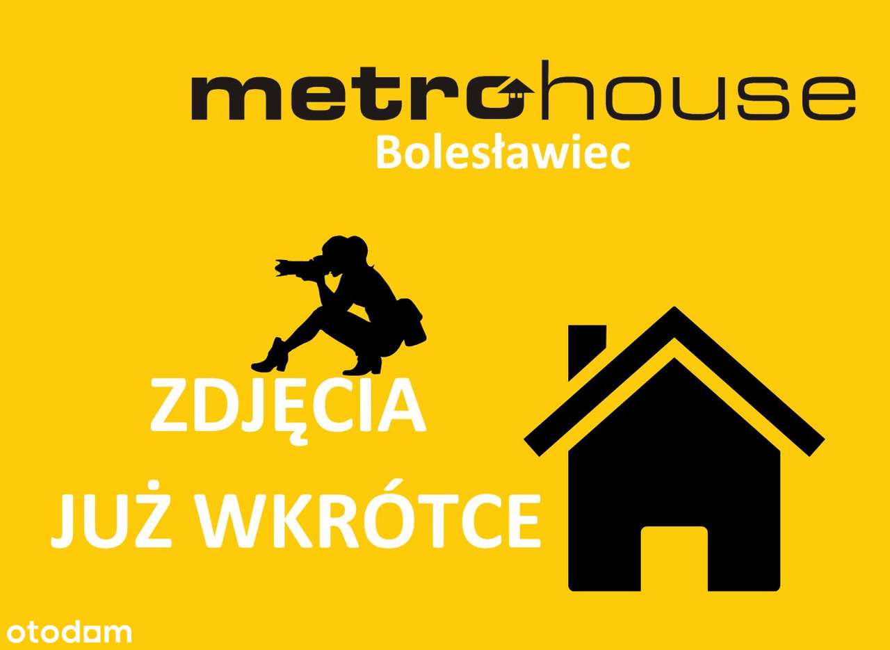 Przypałacowy folwark w Zagrodnie na 1,5 ha gruntu