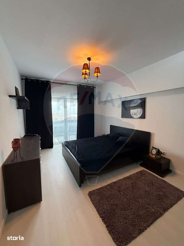 Apartament cu 4 camere de închiriat în zona Ultracentral - Imagine principală: 2/9