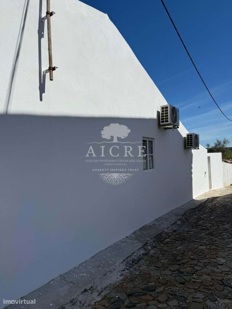 Moradia T2 Térrea Totalmente Remodelada em Selmes – Vidigueira-6