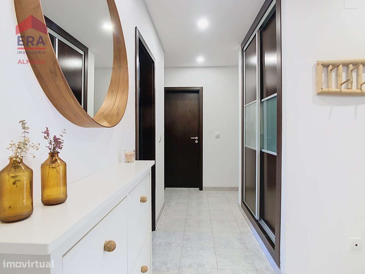 Apartamento T3 com arrecadação-  Vale Flores-4
