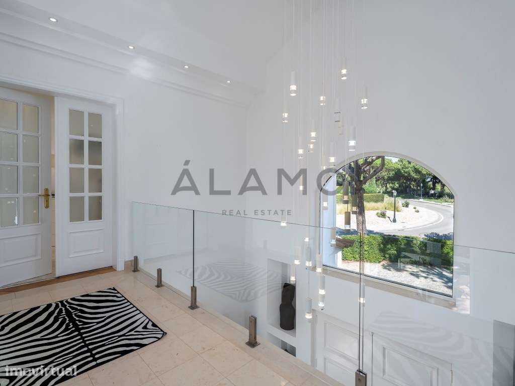 Classe e Luxo, moradia de 4 Quartos na Quinta do Lago-14