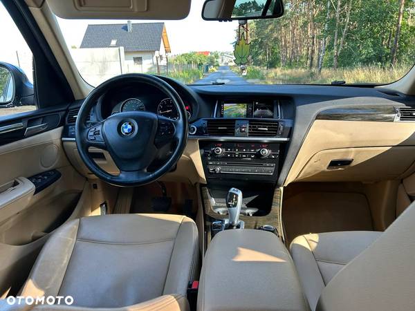 BMW X3 xDrive28i - 9