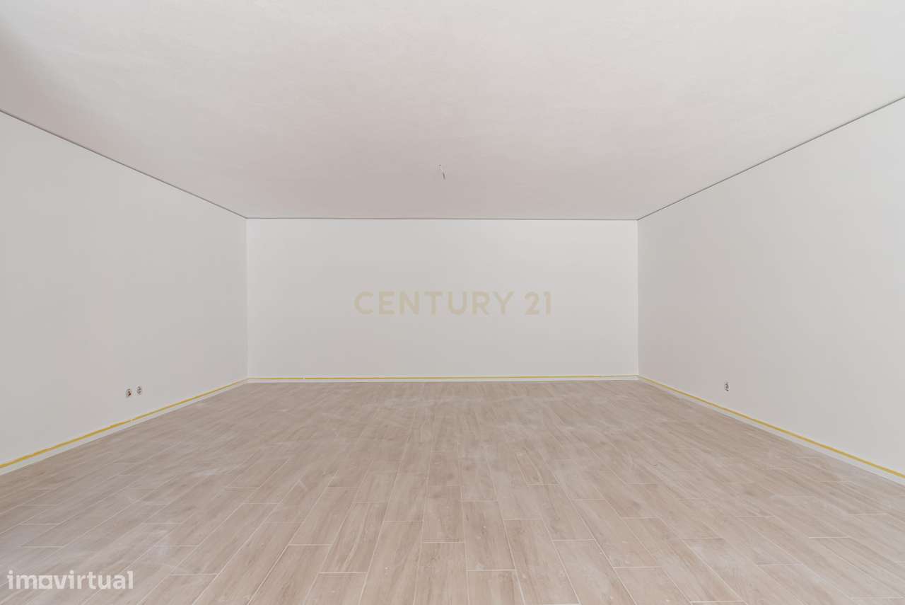 Moradias Condomínio fechado Belas Garden  T2+1 e T3+1-34