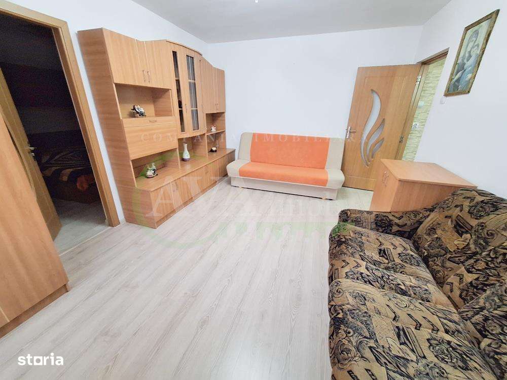Apartament 2 camere, etaj 3, zona Narcisa - Imagine principală: 2/16