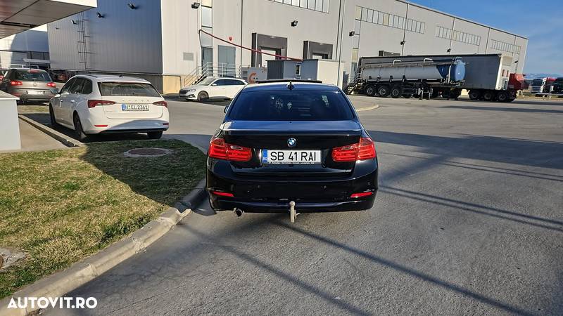 BMW Seria 3 320d xDrive - 6