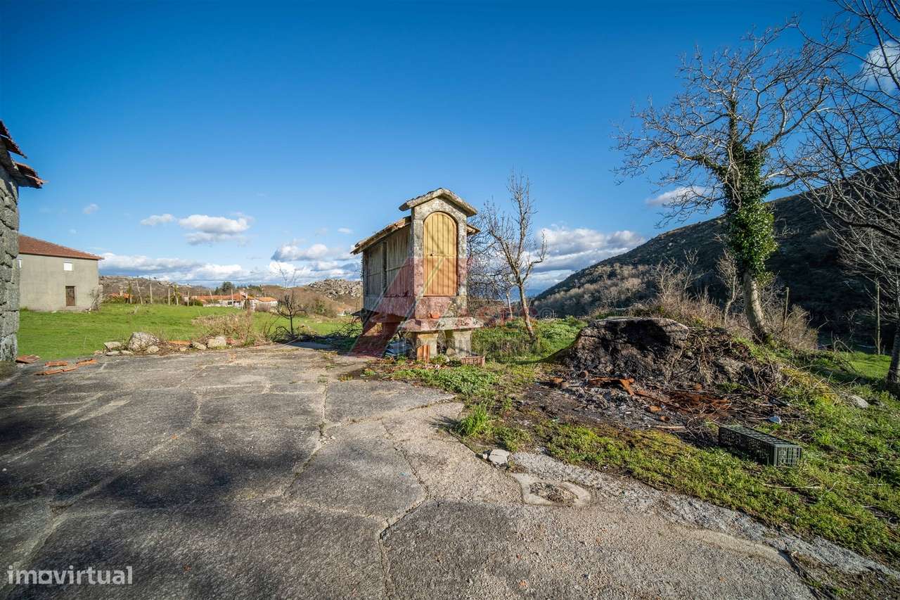 QUINTA EM LAPELA - CABECEIRAS DE BASTO!-11